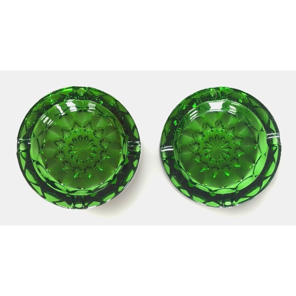 2 Vtg Emerald Green Press Glass Ashtrays Starburst Flower Design 6" Heavy Round
